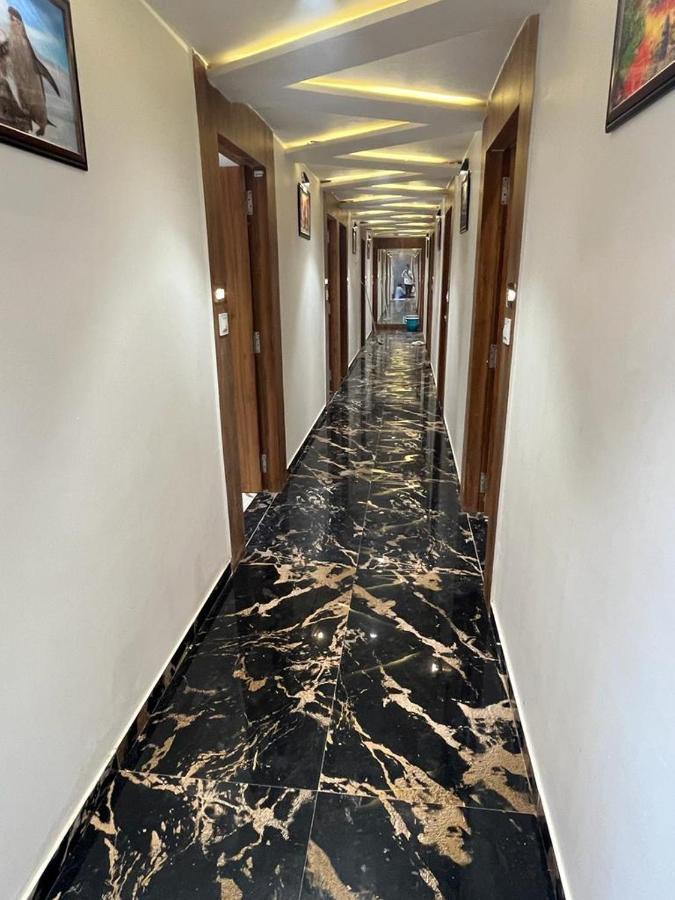 Hotel Palak Villa Αχμπανταμπάντ Εξωτερικό φωτογραφία