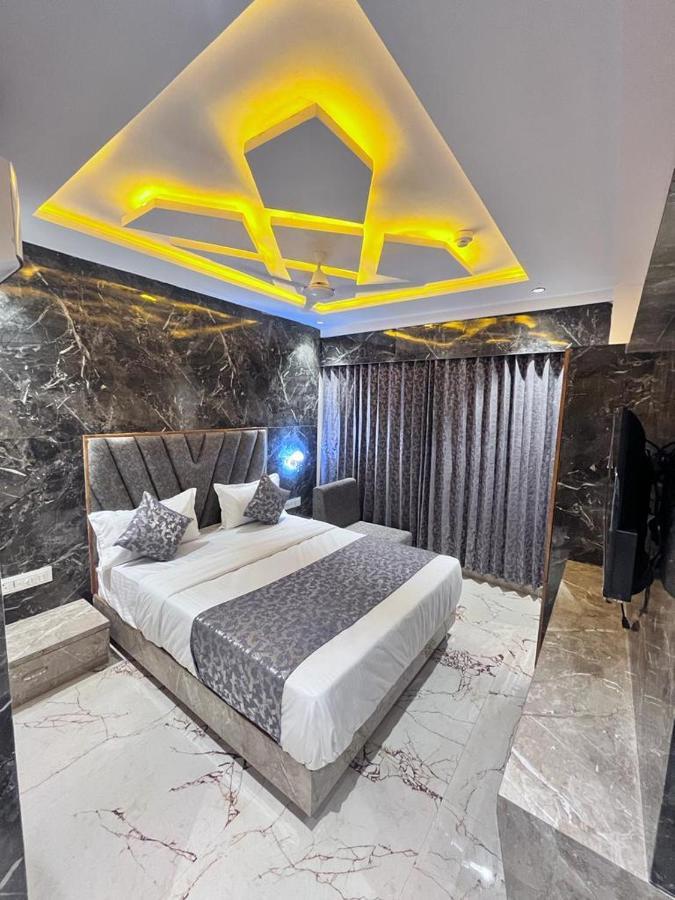 Hotel Palak Villa Αχμπανταμπάντ Εξωτερικό φωτογραφία