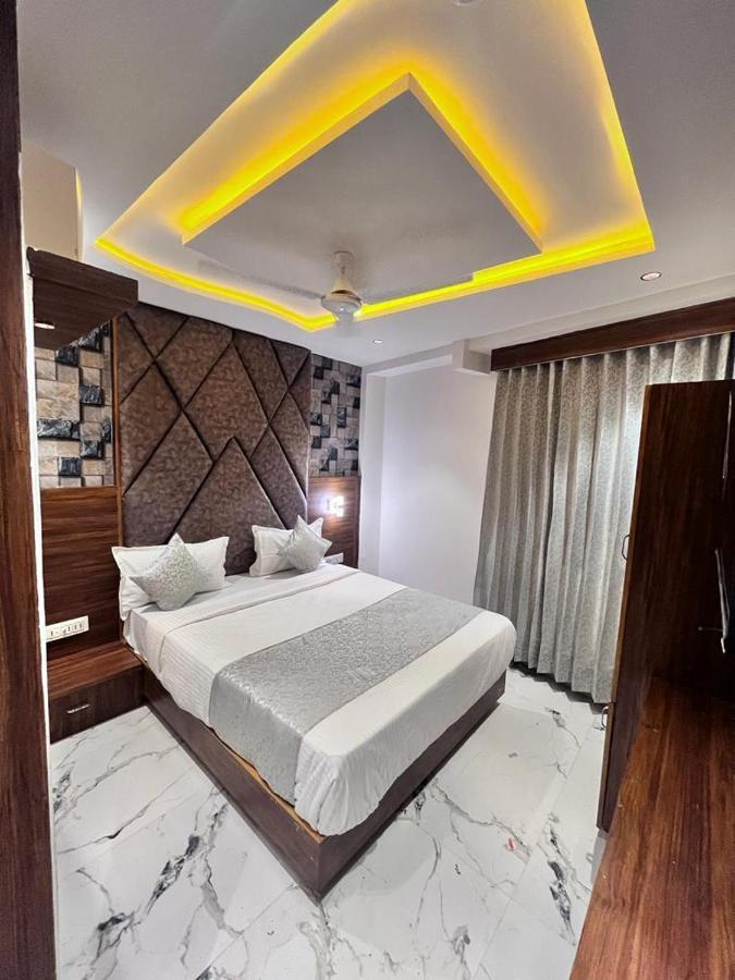 Hotel Palak Villa Αχμπανταμπάντ Εξωτερικό φωτογραφία