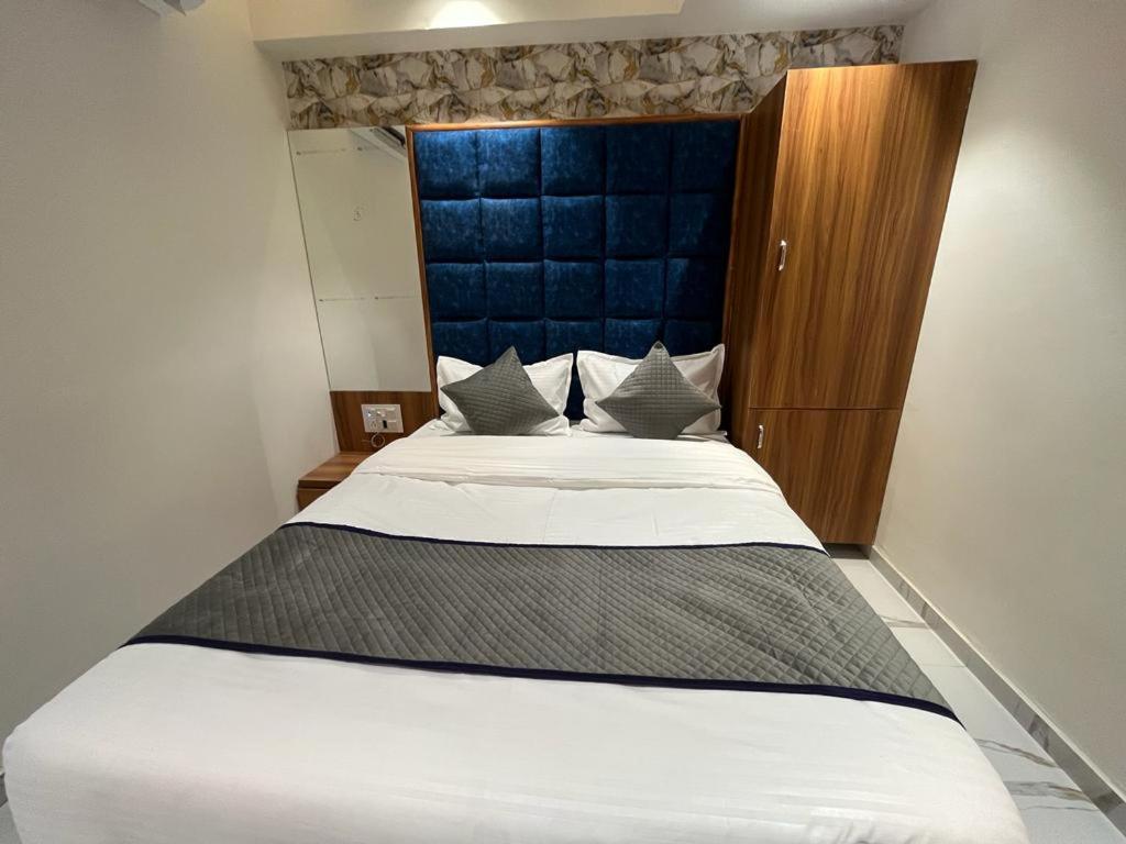 Hotel Palak Villa Αχμπανταμπάντ Εξωτερικό φωτογραφία